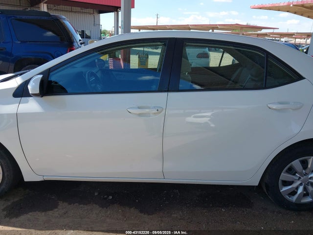 Toyota 2zr-fe 2018 5YFBURHE2JP747446 Image 14