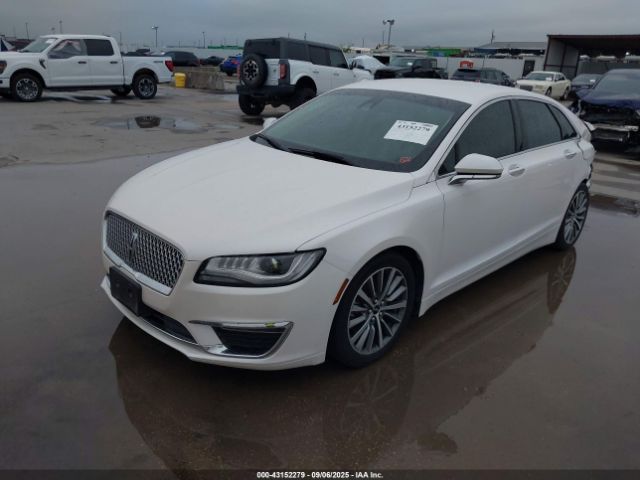 2020 LINCOLN MKZ 3LN6L5A99LR613925 Photo 1