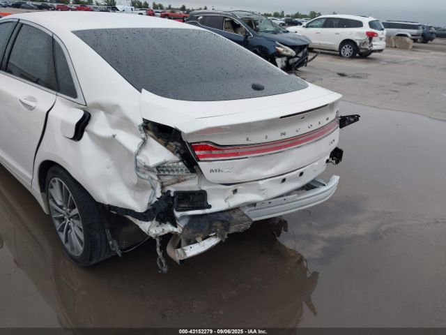 2020 LINCOLN MKZ 3LN6L5A99LR613925 Photo 5