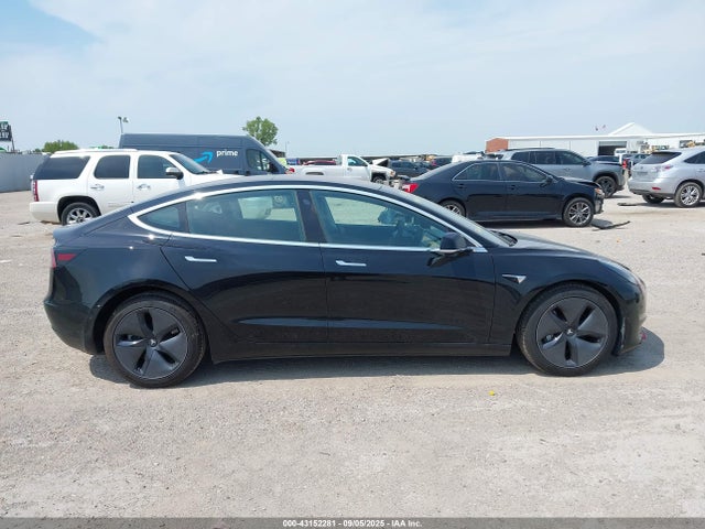 Продаж на аукціоні авто 2018 Tesla Model 3 Long Range/performance, vin: 5YJ3E1EB0JF183904, номер лоту: 43152281