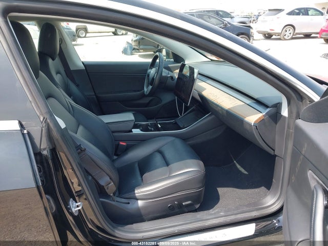 Продаж на аукціоні авто 2018 Tesla Model 3 Long Range/performance, vin: 5YJ3E1EB0JF183904, номер лоту: 43152281
