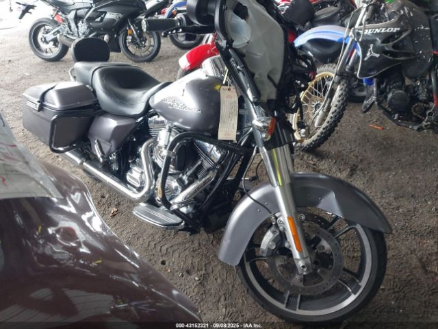 2015 HARLEY-DAVIDSON FLHX 1HD1KBM16FB648239