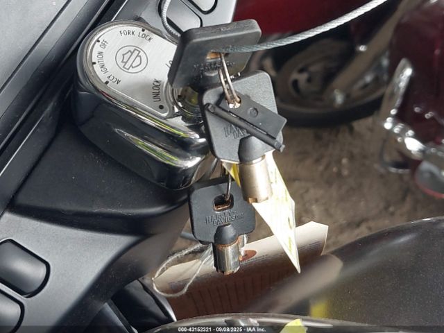 2015 HARLEY-DAVIDSON FLHX 1HD1KBM16FB648239 Photo 10