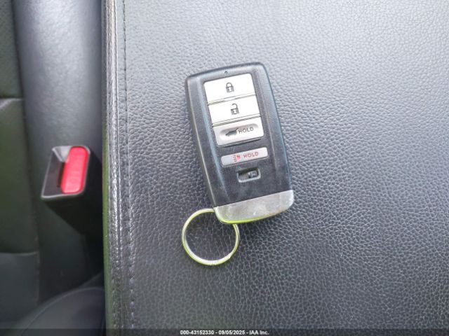 2018 ACURA RDX 5J8TB3H57JL006887 Photo 10