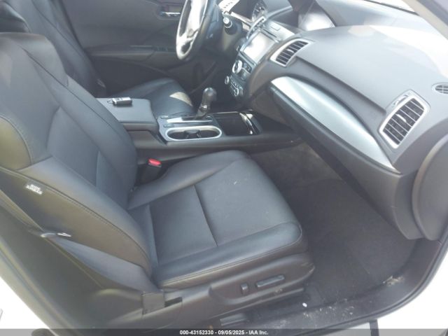 2018 ACURA RDX 5J8TB3H57JL006887 Photo 4