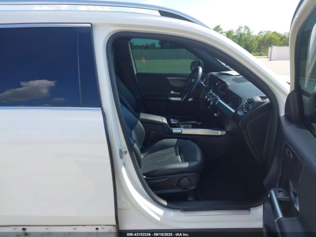 2022 MERCEDES-BENZ GLB 250 W1N4M4HB3NW185953 Photo 4