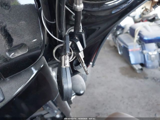 2021 HARLEY-DAVIDSON FLHTK 1HD1KEF11MB648015 Photo 10