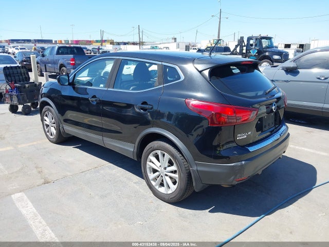 JN1BJ1CP5JW104683 Nissan ROGUE SPORT