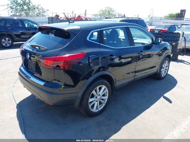 JN1BJ1CP5JW104683 Nissan ROGUE SPORT