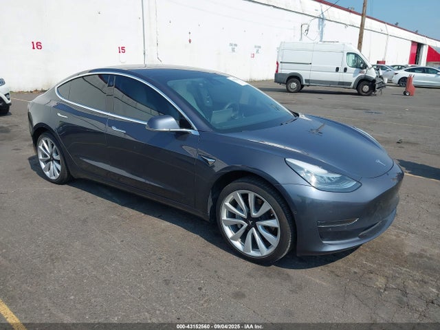 2019 TESLA MODEL 3 5YJ3E1EA2KF432034 Photo 0
