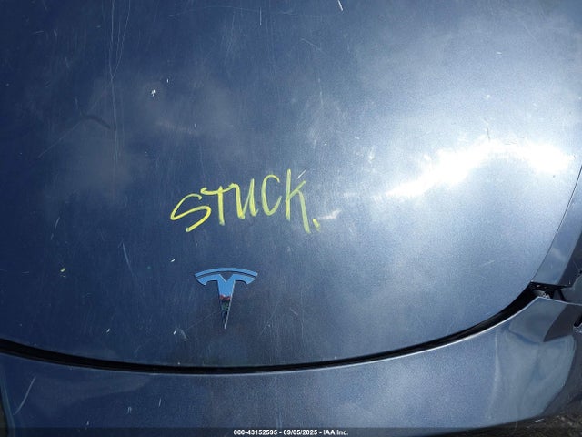 2024 TESLA MODEL Y 7SAYGDEE5RA225734 Photo 9