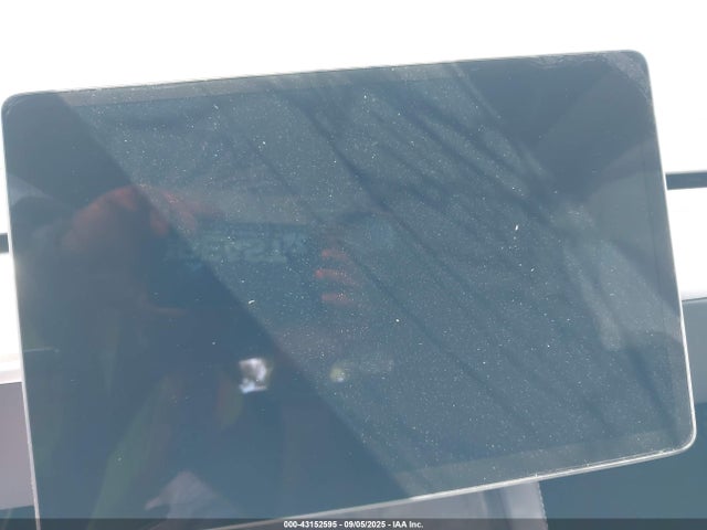 2024 TESLA MODEL Y 7SAYGDEE5RA225734 Photo 6