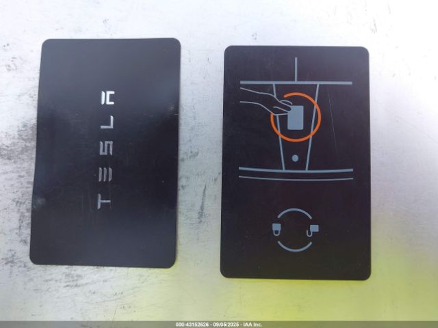 2021 TESLA MODEL Y 5YJYGDEE2MF212805 Photo 10