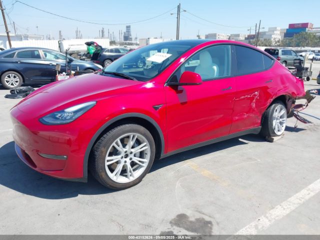 2021 TESLA MODEL Y 5YJYGDEE2MF212805 Photo 1