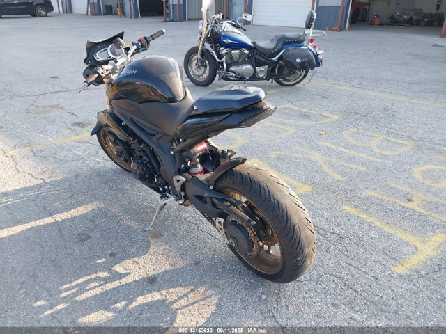 SMTN01PK4FJ676670 Triumph Motorcycle Speed Triple Abs