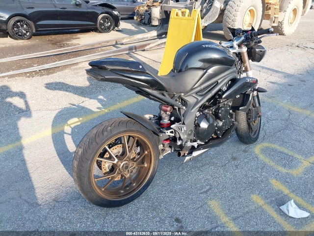 SMTN01PK4FJ676670 Triumph Motorcycle Speed Triple Abs