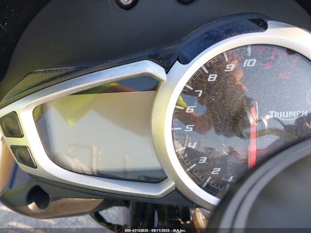 SMTN01PK4FJ676670 Triumph Motorcycle Speed Triple Abs