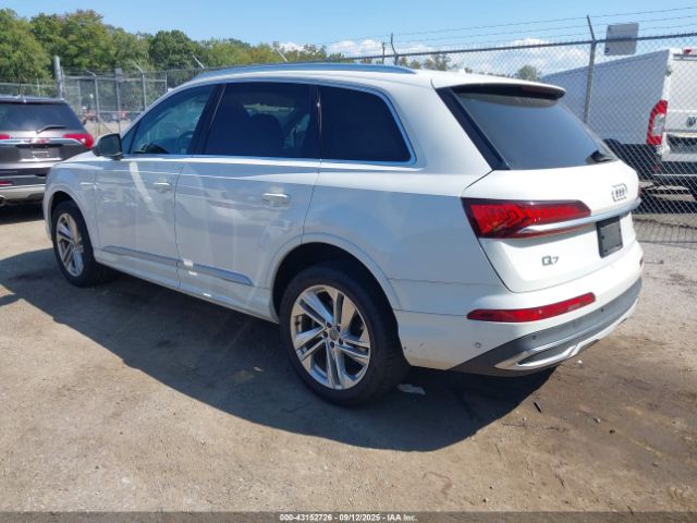 2020 AUDI Q7 WA1LXAF79LD002825 Photo 2