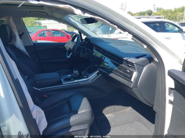 2020 AUDI Q7 WA1LXAF79LD002825 Photo 4