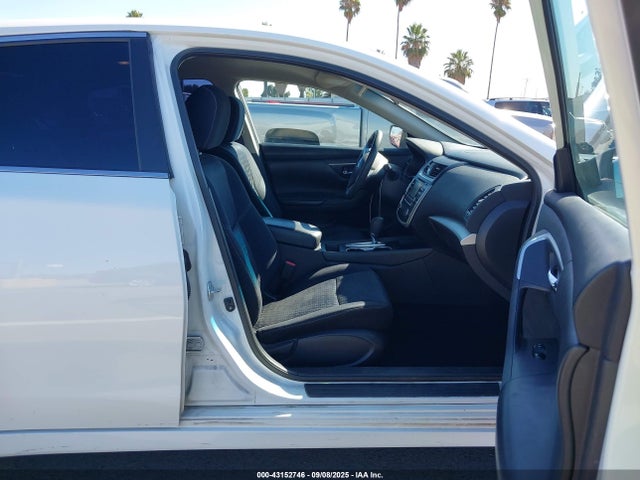 1N4AL3AP4GC239574 Nissan 2016