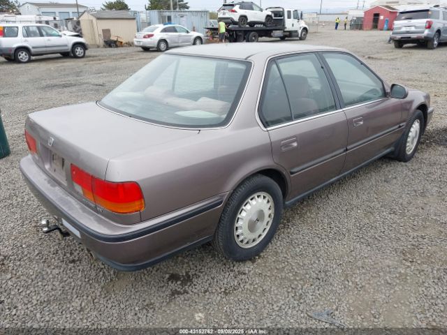 1993 HONDA ACCORD JHMCB7670PC044303 Photo 3
