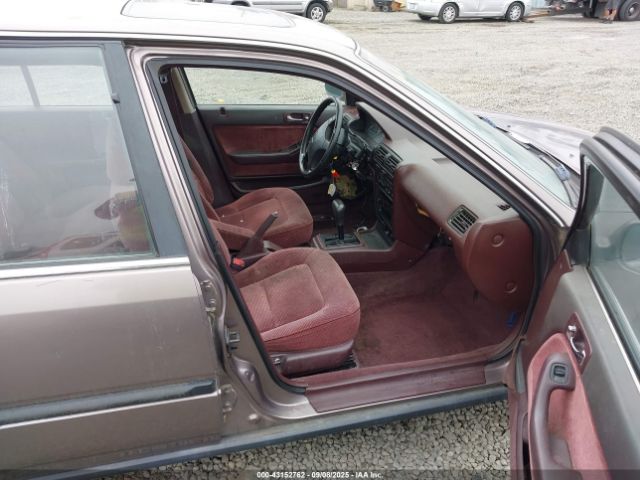 1993 HONDA ACCORD JHMCB7670PC044303 Photo 4