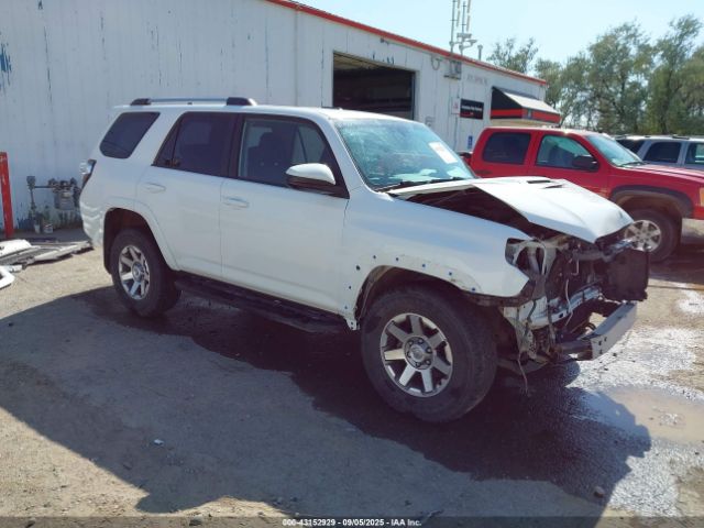 2014 TOYOTA 4RUNNER JTEBU5JR5E5158332