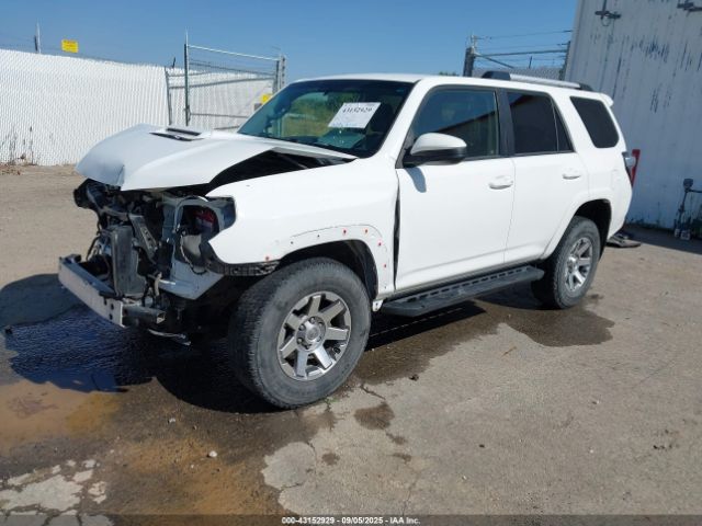 2014 TOYOTA 4RUNNER JTEBU5JR5E5158332 Photo 1
