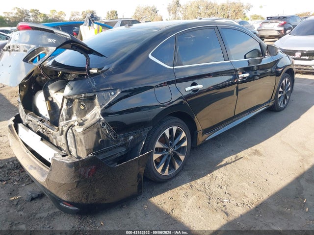 Nissan Sentra 2019 3N1AB7AP1KY326484 Image 4
