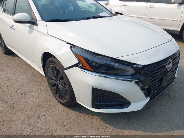 Nissan 2025 2025 1N4BL4DW6SN406656 Image 17