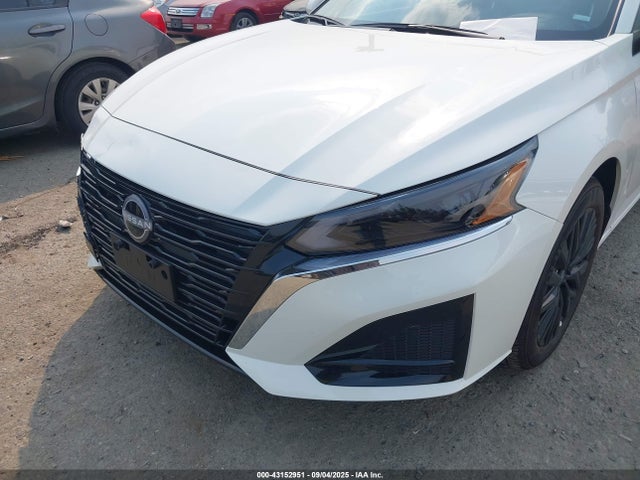 Nissan 2025 2025 1N4BL4DW6SN406656 Image 18