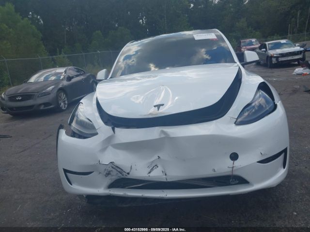 2022 TESLA MODEL Y 7SAYGDEF6NF467907 Photo 5