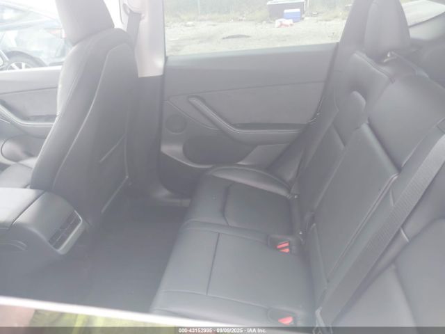 2022 TESLA MODEL Y 7SAYGDEF6NF467907 Photo 7