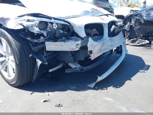 BMW 528I 2014 WBA5A5C58ED505143 Image 17