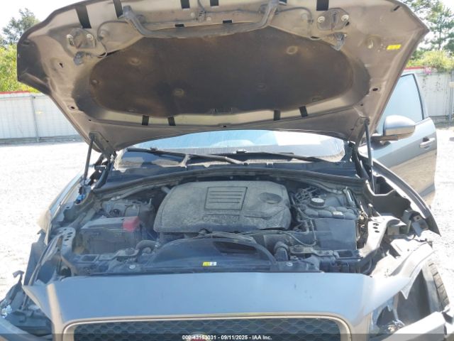 2018 JAGUAR F-PACE SADCL2GX1JA329194 Photo 9