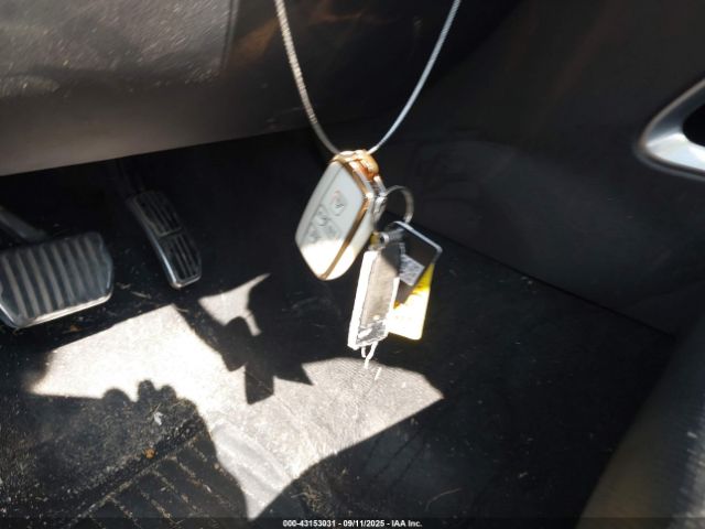 2018 JAGUAR F-PACE SADCL2GX1JA329194 Photo 10