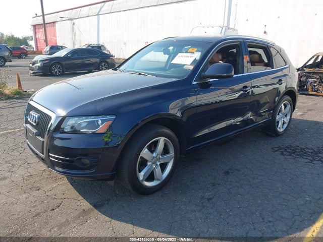 2011 AUDI Q5 WA1LFAFP0BA033366 Photo 1