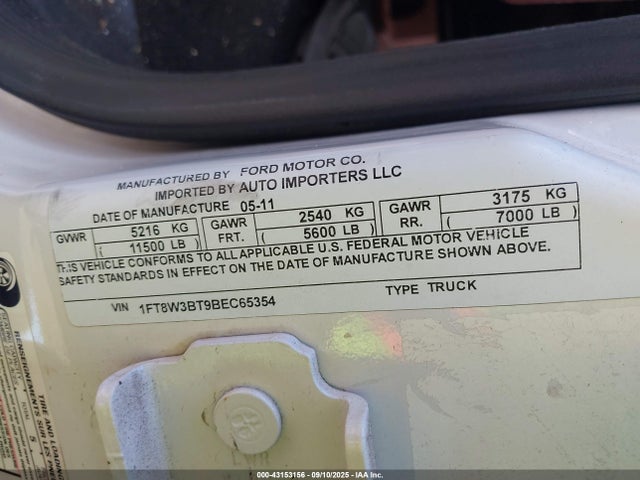 2011 Ford F-350 Lariat მანქანა იყიდება აუქციონზე, vin: 1FT8W3BT9BEC65354, აუქციონის ნომერი: 43153156