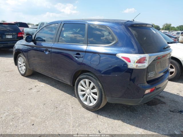 2014 MITSUBISHI OUTLANDER JA4AD2A3XEZ015003 Photo 2