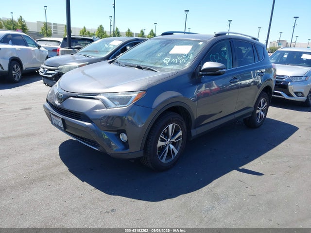 Toyota 2ar-fe 2017 JTMWFREV9HJ125280 Image 2