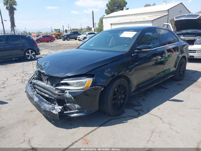 3VWL17AJXGM211141 Volkswagen Jetta