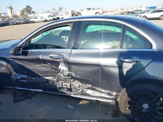 Mercedes-Benz C-Class 2015 55SWF4JB3FU051405 Image 14