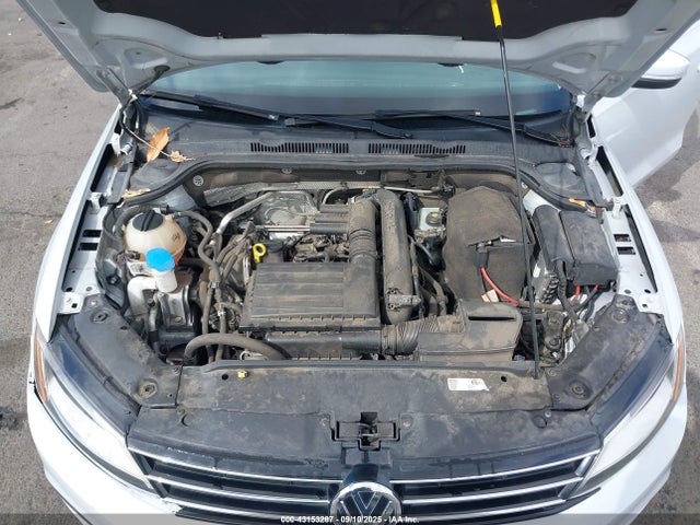 Volkswagen 1.4 tsi 2017 3VWDB7AJ3HM295287 Image 10