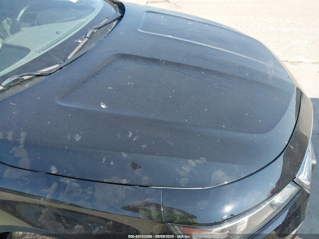 Продаж на аукціоні авто 2017 Chevrolet Impala 1lt, vin: 2G1105S39H9118521, номер лоту: 43153306