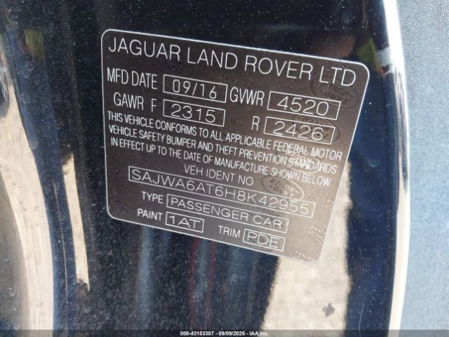 2017 JAGUAR F-TYPE SAJWA6AT6H8K42955 Photo 8