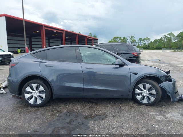 7SAYGDEE9PF883931 Tesla 2023