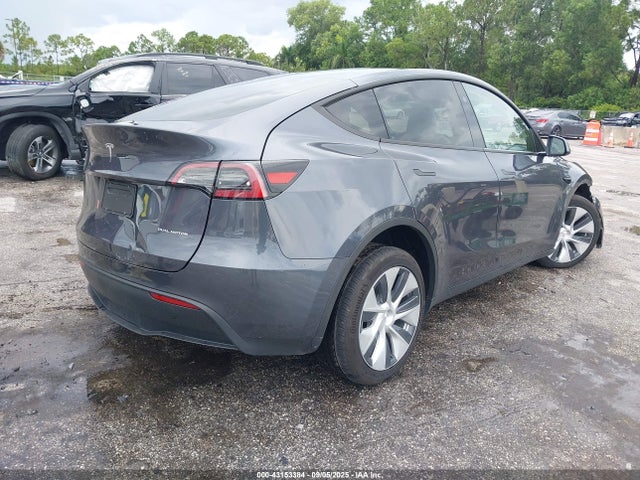 2023 TESLA MODEL Y 7SAYGDEE9PF883931 Photo 3