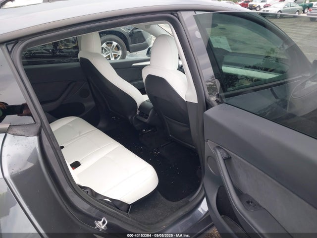 2023 TESLA MODEL Y 7SAYGDEE9PF883931 Photo 7