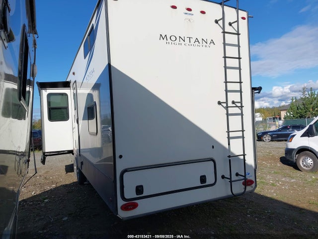 4YDFHMU22NA742744 Keystone Rv 2022