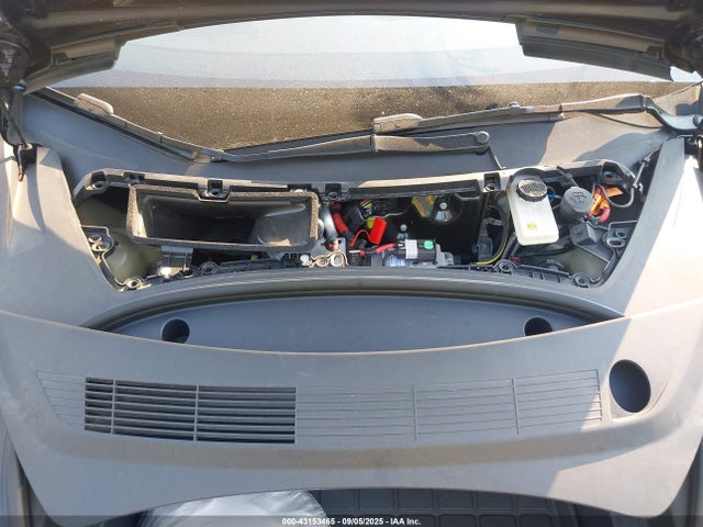 2023 TESLA MODEL 3 5YJ3E1EBXPF603404 Photo 9